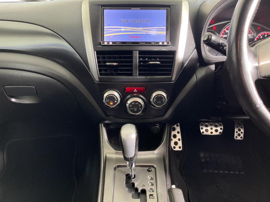 Photo '18' of Subaru Impreza Photo '18' of Subaru Impreza