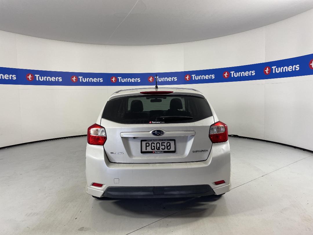 Photo '6' of Subaru Impreza