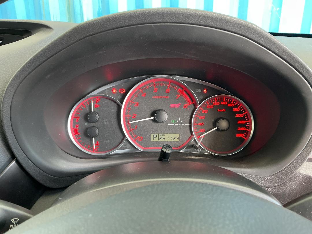 Photo '8' of Subaru Impreza STI