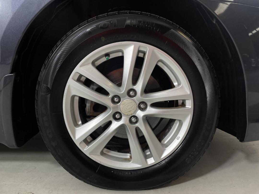 Photo '9' of Subaru Legacy Photo '9' of Subaru Legacy