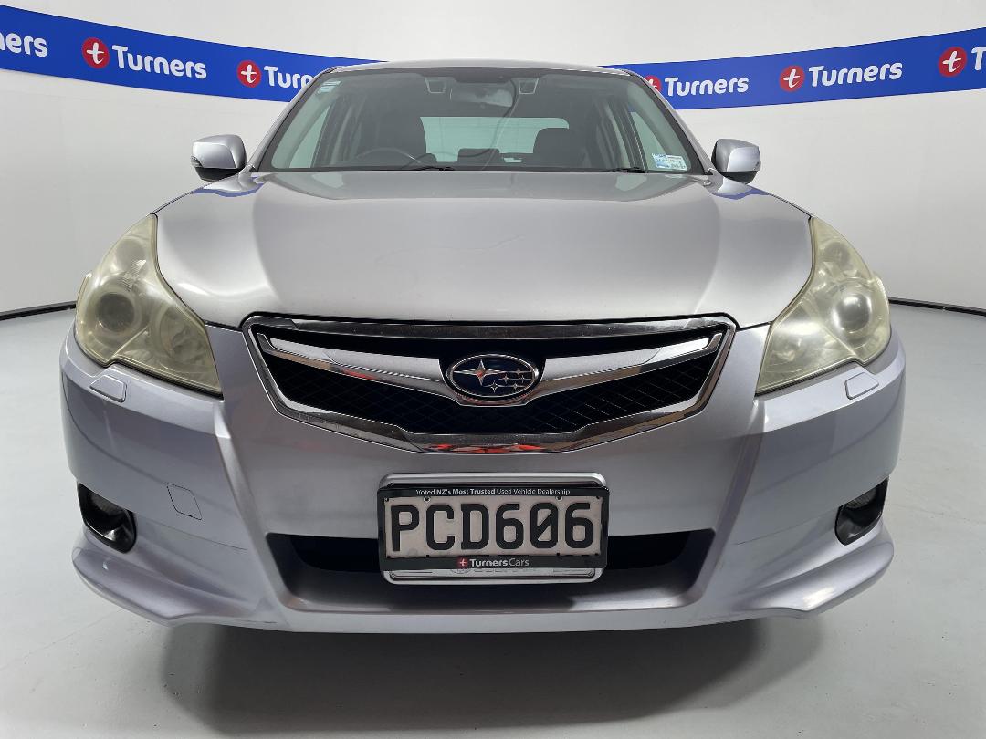 Photo '2' of Subaru Legacy