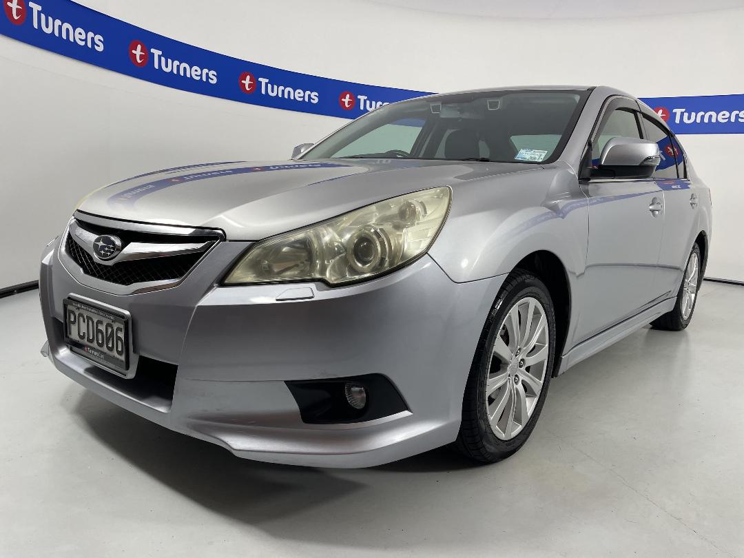 Photo '4' of Subaru Legacy