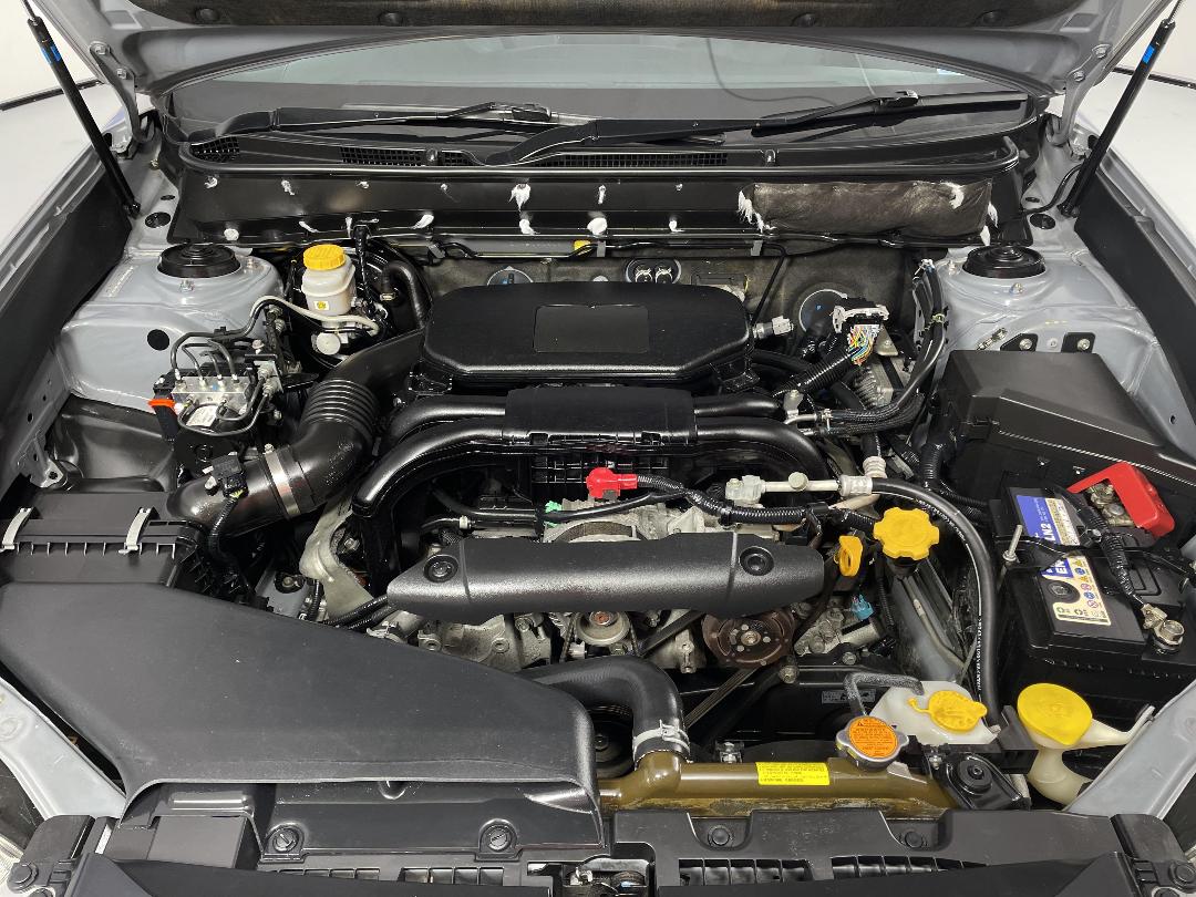 Photo '13' of Subaru Legacy