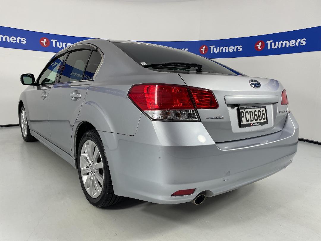 Photo '5' of Subaru Legacy