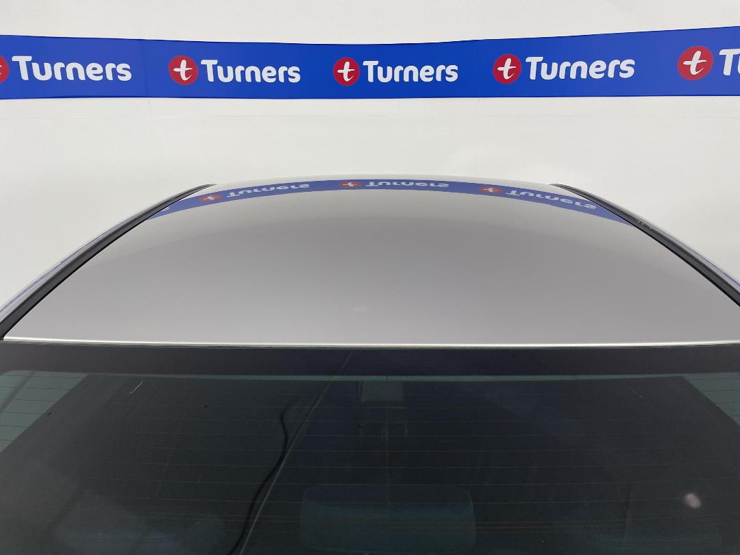 Photo '31' of Subaru Legacy