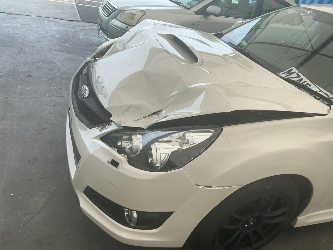 Photo '8' of Subaru Legacy