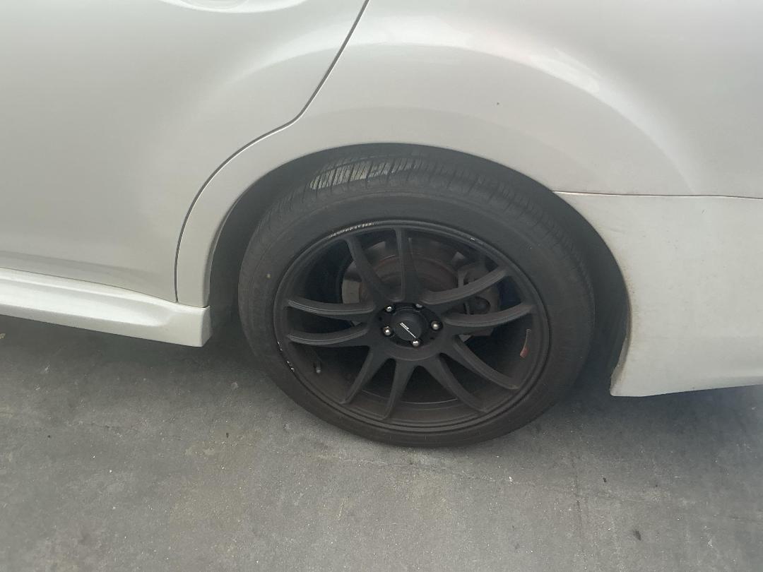 Photo '12' of Subaru Legacy