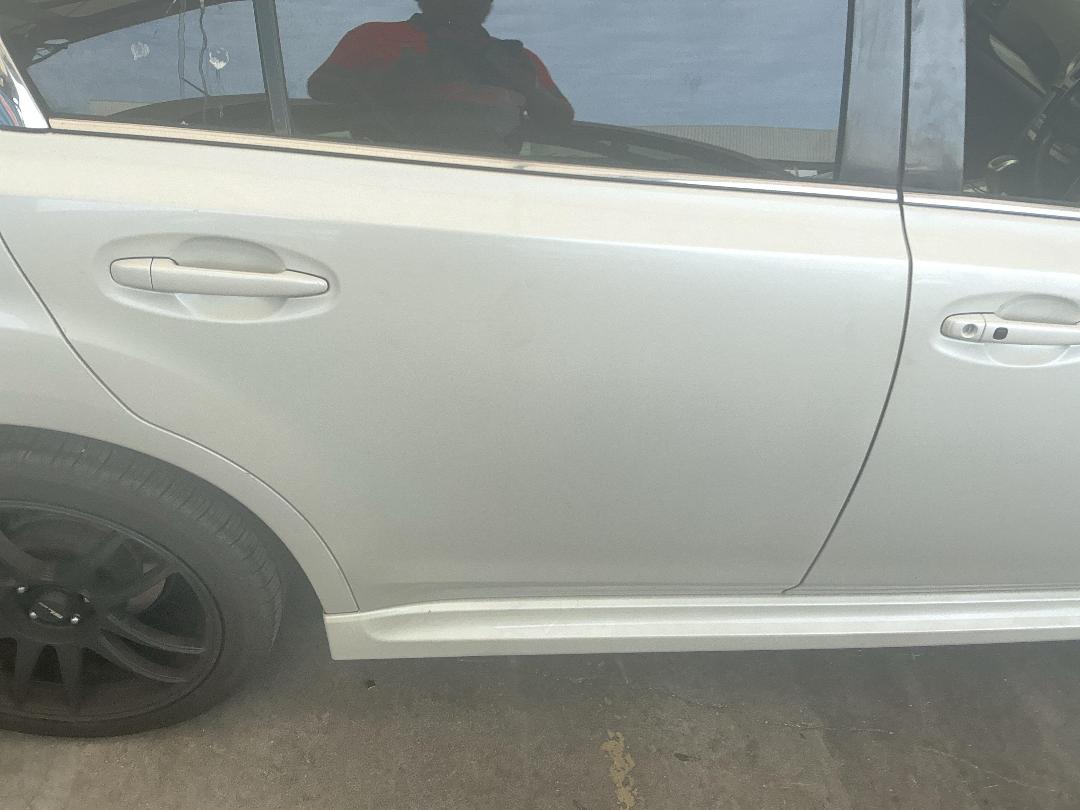 Photo '17' of Subaru Legacy