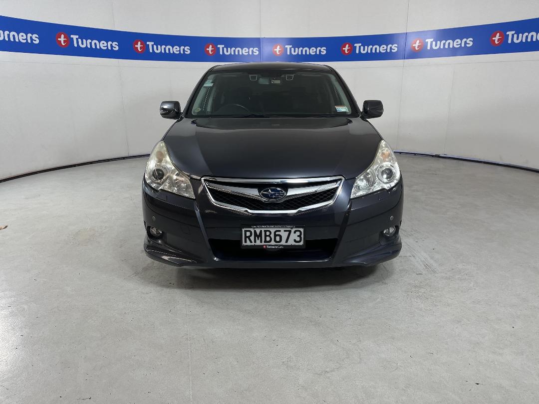 Photo '2' of Subaru Legacy Photo '2' of Subaru Legacy