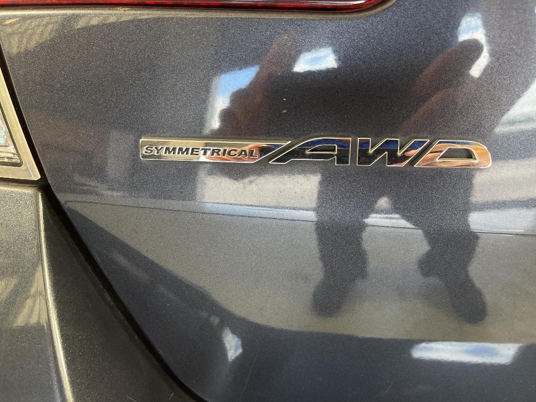 Photo '24' of Subaru Legacy Photo '24' of Subaru Legacy