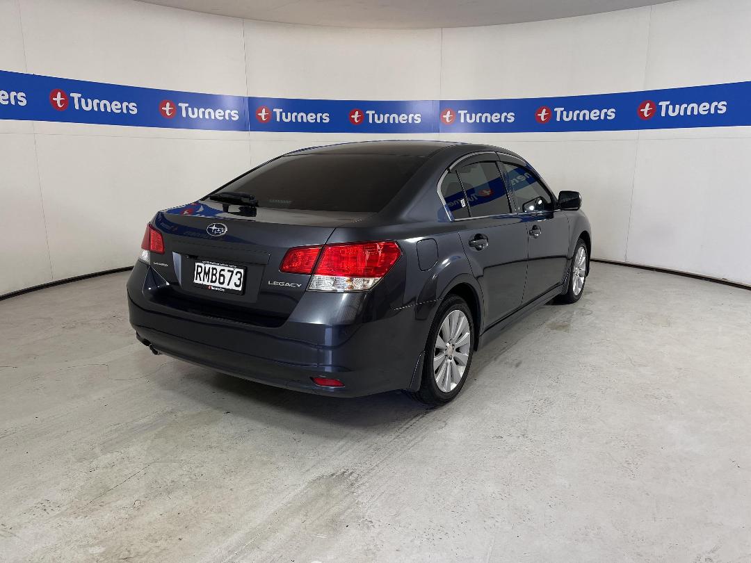 Photo '7' of Subaru Legacy Photo '7' of Subaru Legacy