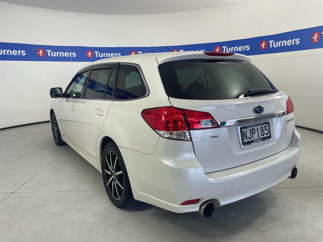 Photo '5' of Subaru Legacy