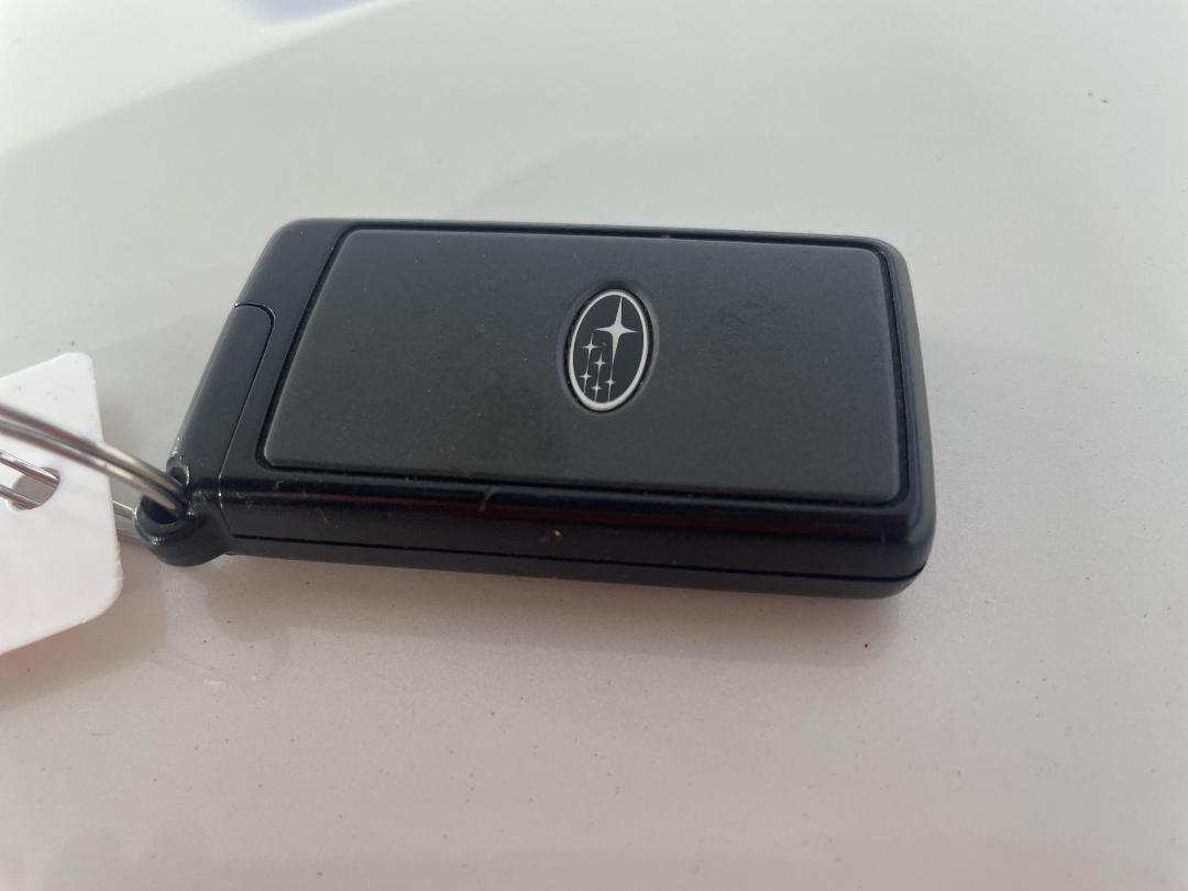 Photo '22' of Subaru Legacy