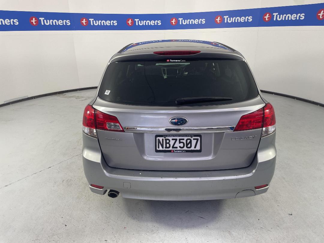 Photo '6' of Subaru Legacy Photo '6' of Subaru Legacy