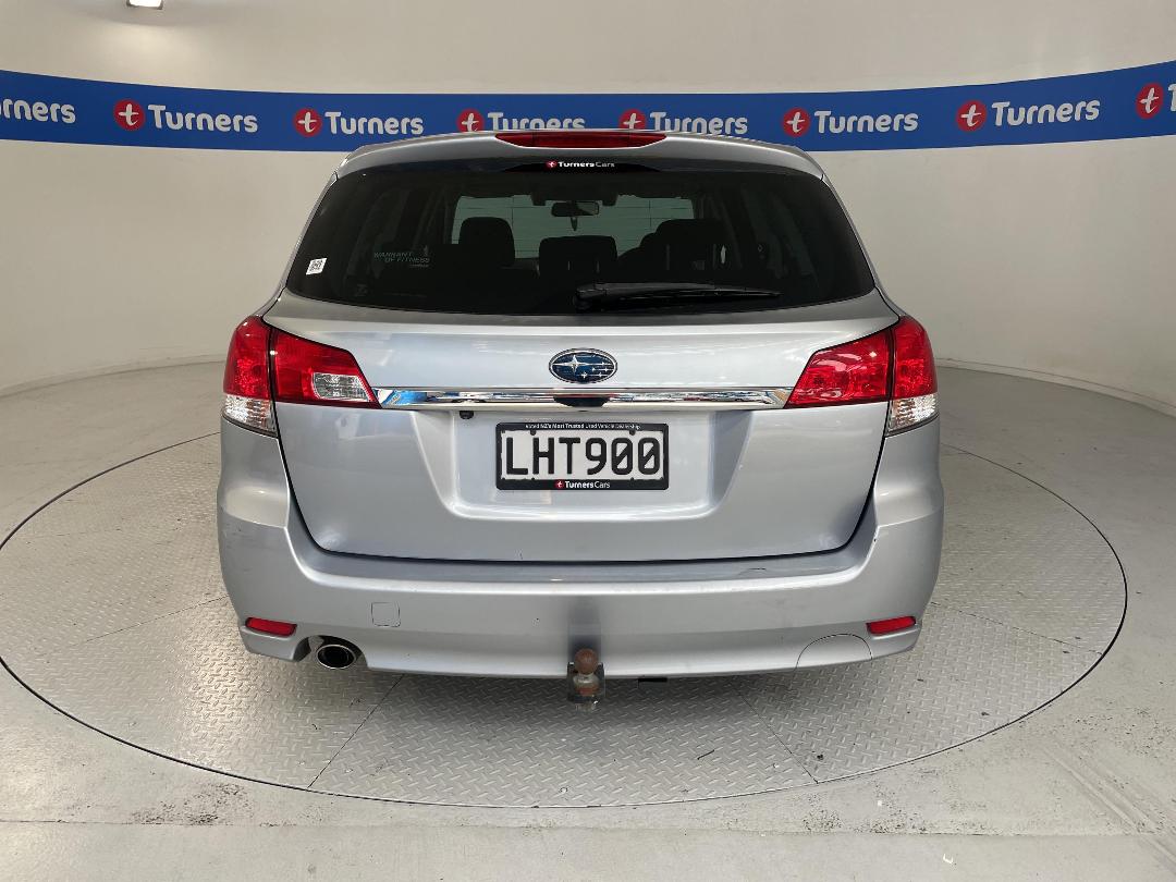 Photo '6' of Subaru Legacy