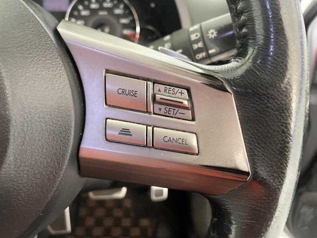 Photo '26' of Subaru Legacy