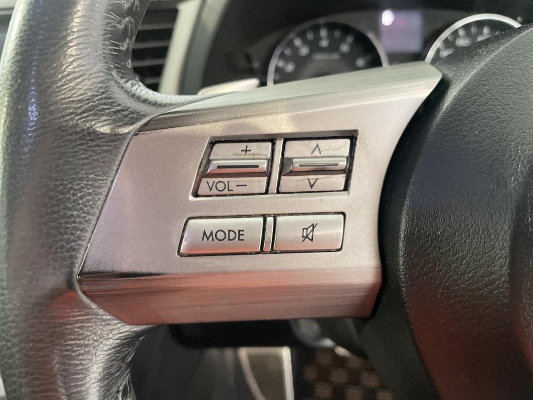 Photo '27' of Subaru Legacy