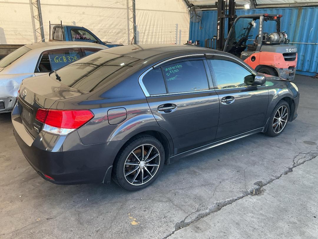 Photo '15' of Subaru Legacy Photo '15' of Subaru Legacy