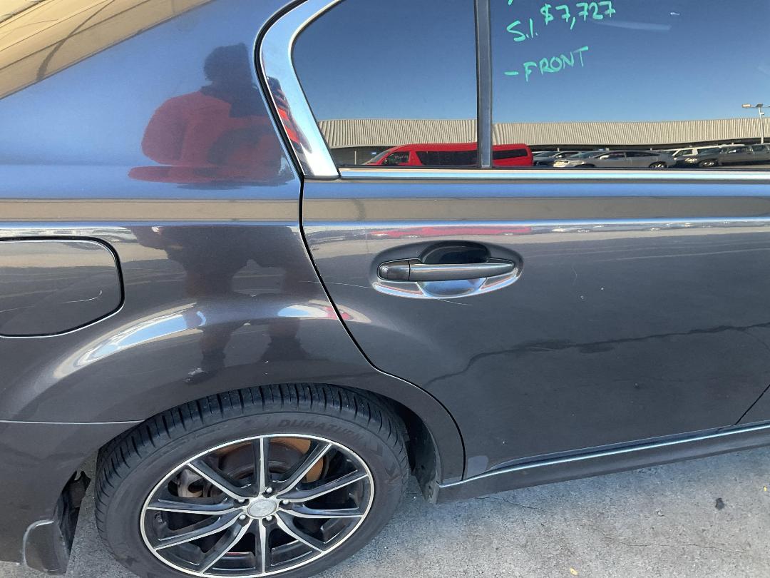 Photo '17' of Subaru Legacy Photo '17' of Subaru Legacy