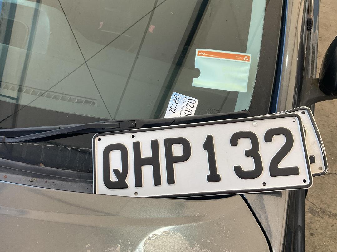 Photo '27' of Subaru Legacy Photo '27' of Subaru Legacy