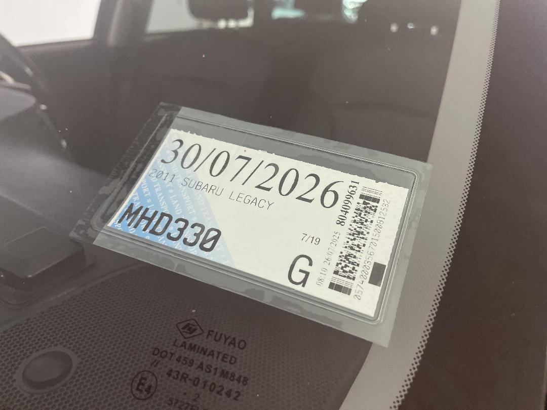 Photo '35' of Subaru Legacy