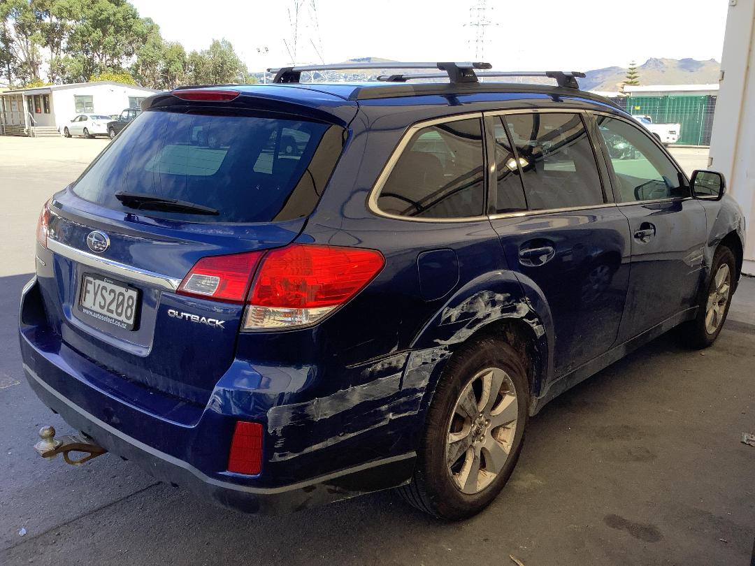 Photo '4' of Subaru Outback R Photo '4' of Subaru Outback R