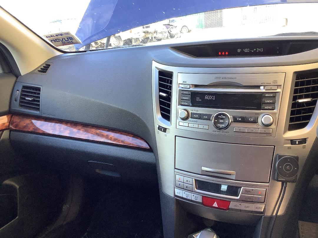 Photo '16' of Subaru Outback R Photo '16' of Subaru Outback R