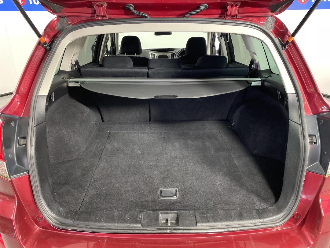 Photo '14' of Subaru Outback Photo '14' of Subaru Outback