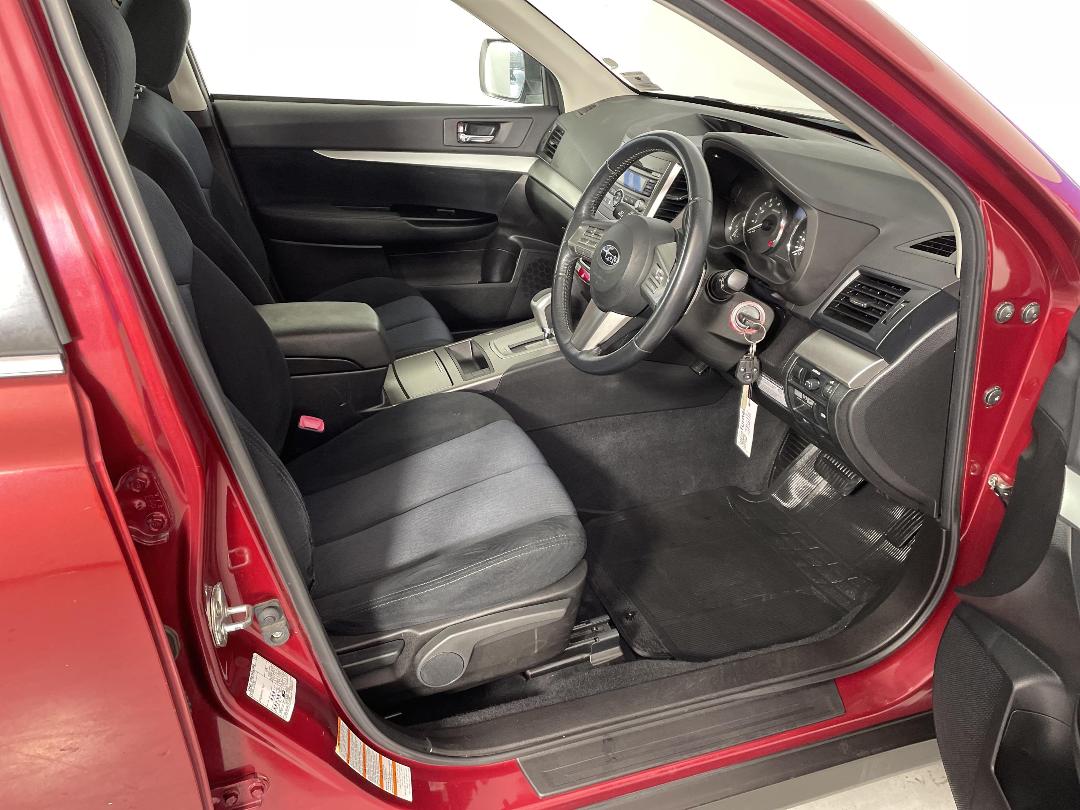 Photo '16' of Subaru Outback Photo '16' of Subaru Outback