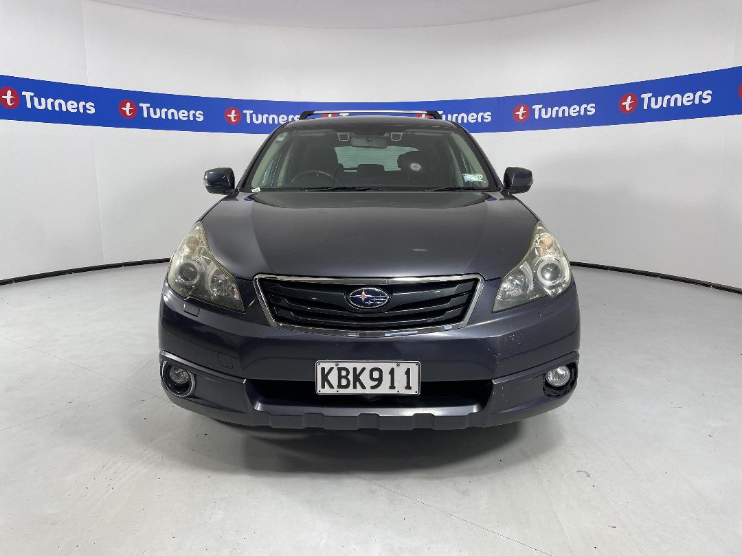 Photo '2' of Subaru Outback