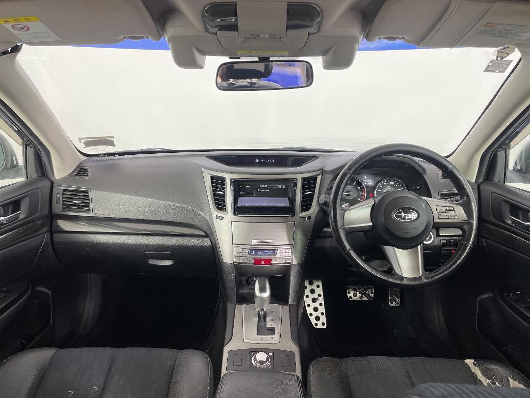 Photo '17' of Subaru Outback