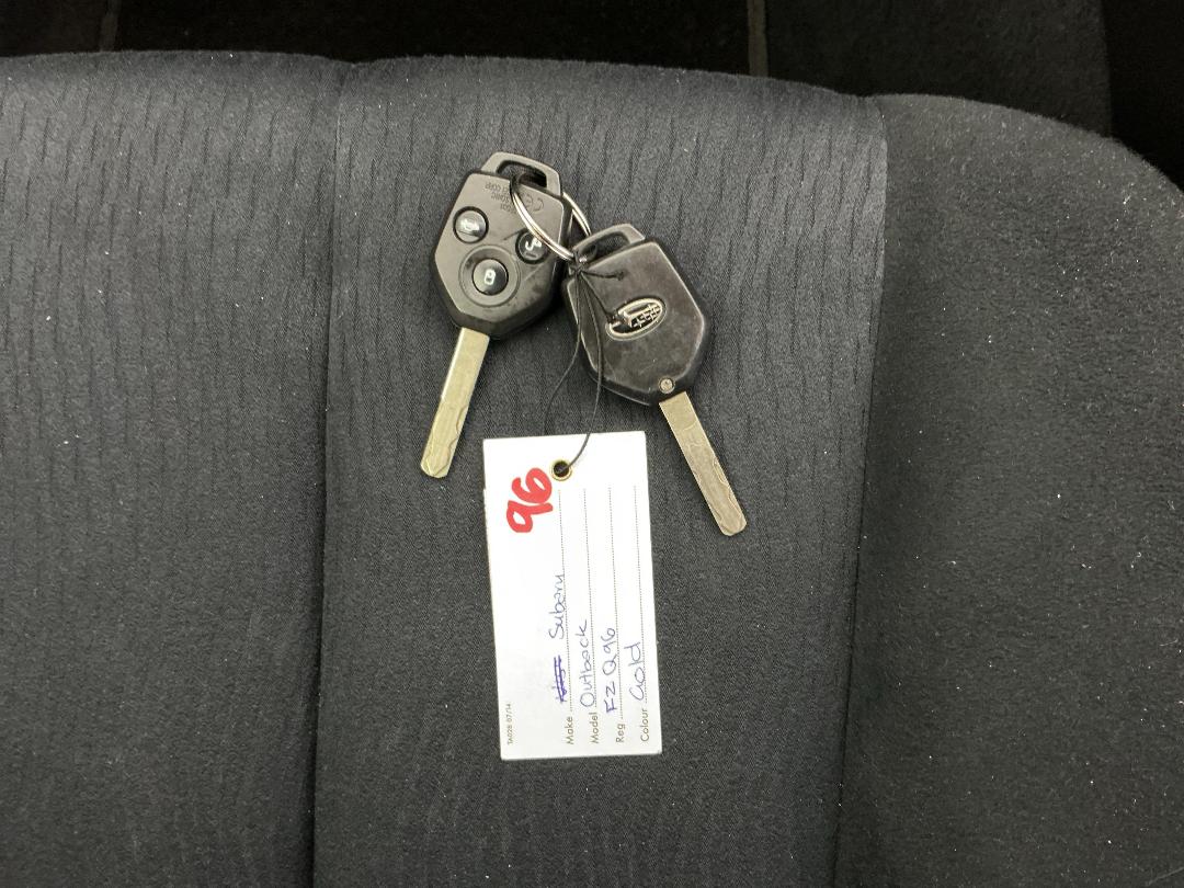 Photo '22' of Subaru Outback