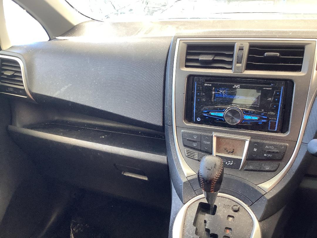 Photo '20' of Subaru Trezia Photo '20' of Subaru Trezia