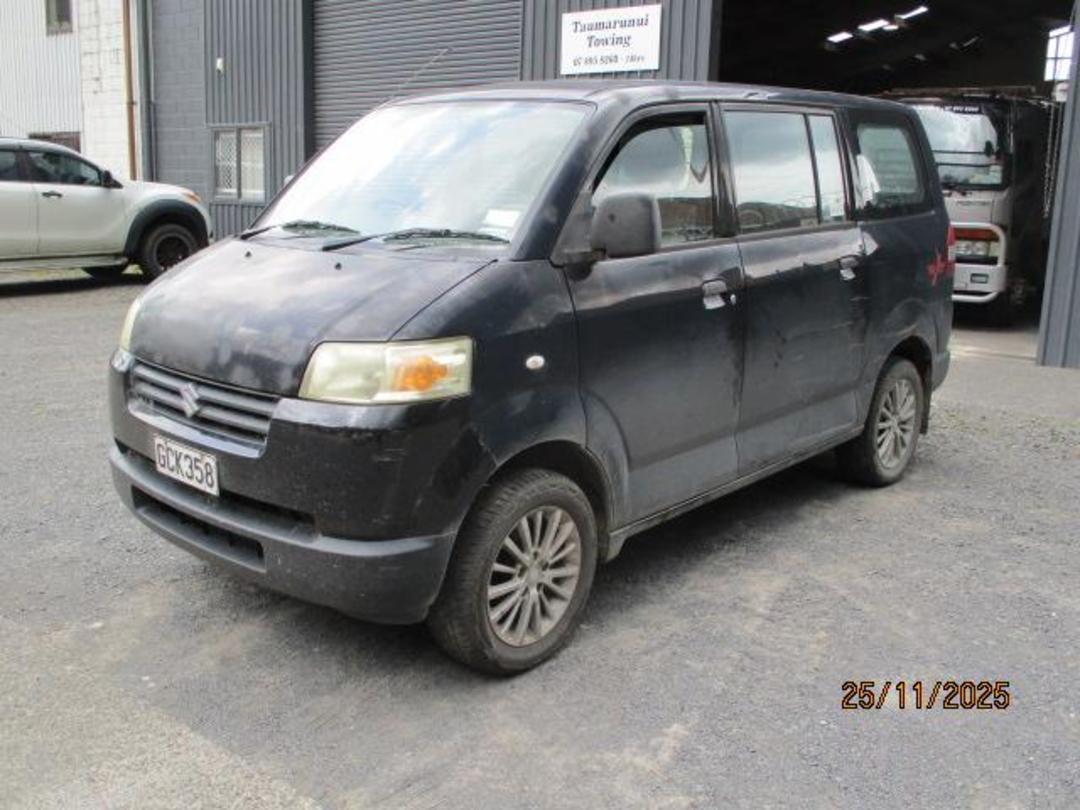 Photo '12' of Suzuki APV Photo '12' of Suzuki APV