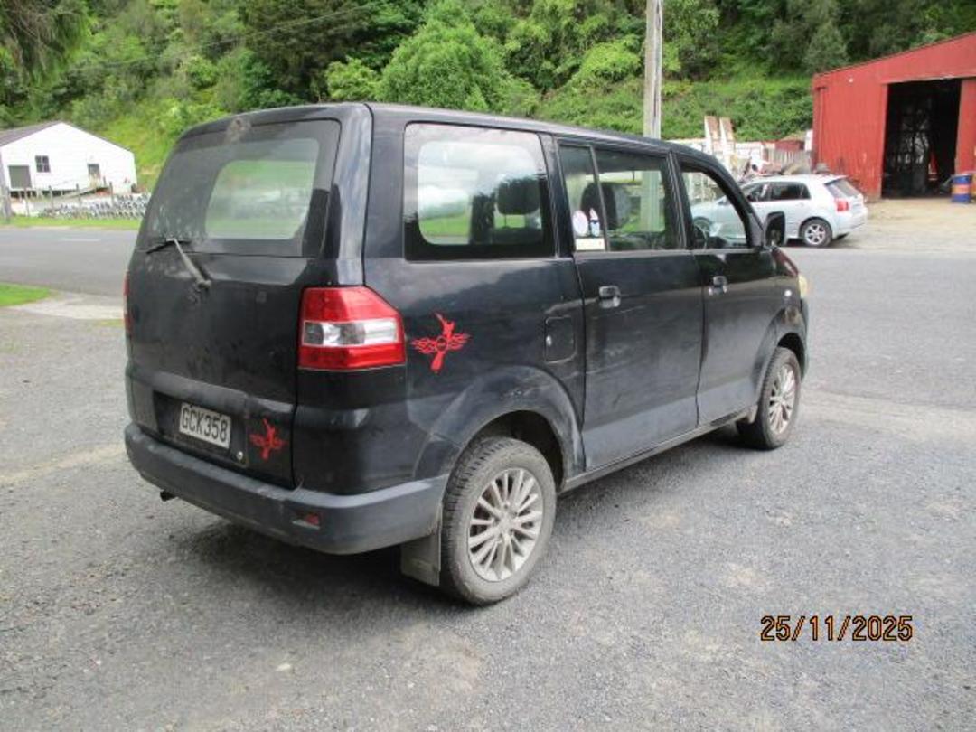 Photo '16' of Suzuki APV Photo '16' of Suzuki APV