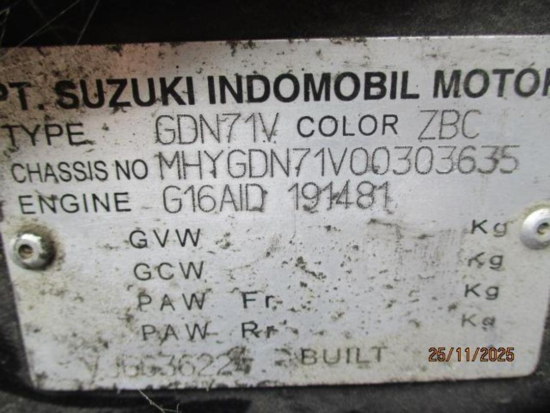 Photo '20' of Suzuki APV Photo '20' of Suzuki APV