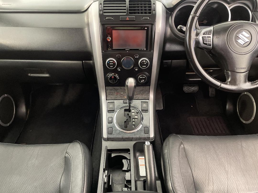 Photo '18' of Suzuki Grand Vitara