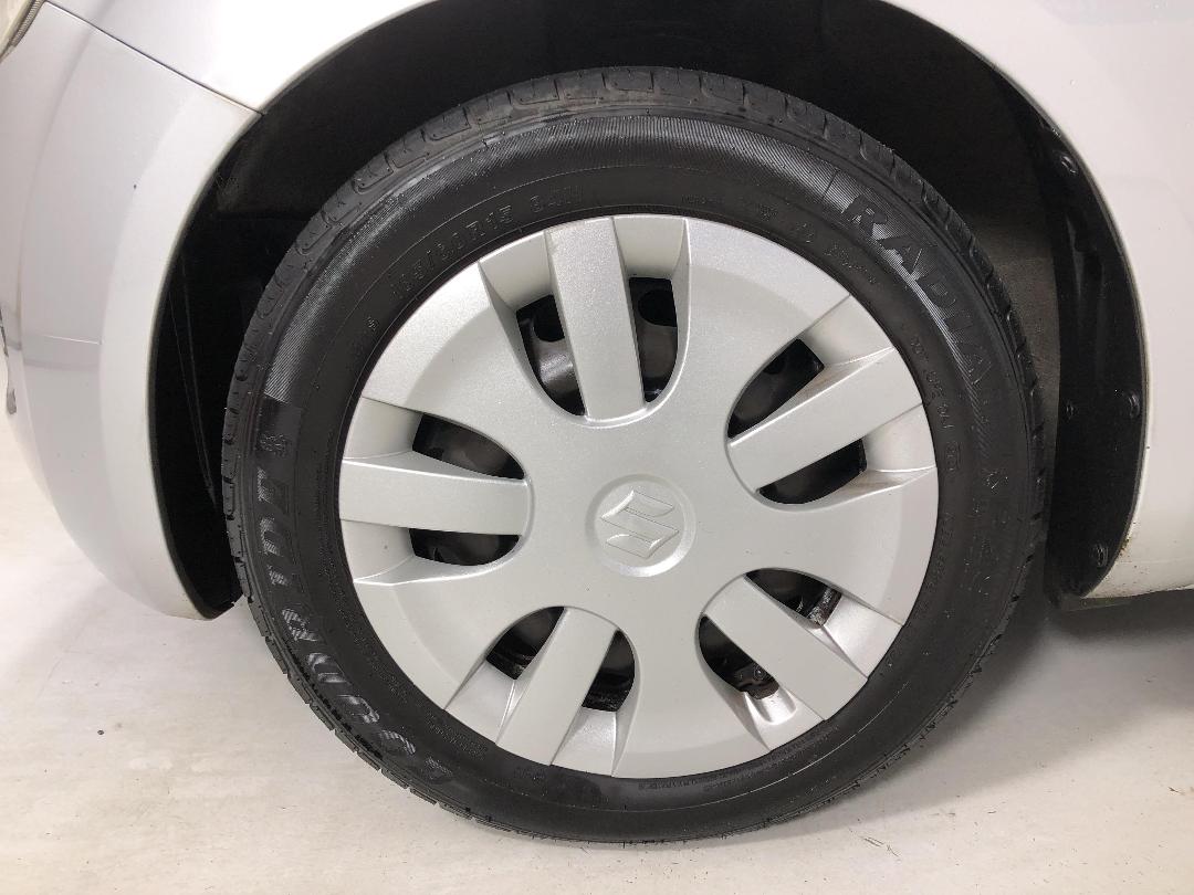 Photo '10' of Suzuki Splash Photo '10' of Suzuki Splash