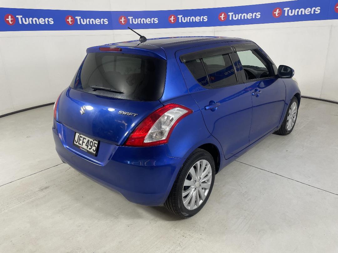 Photo '7' of Suzuki Swift