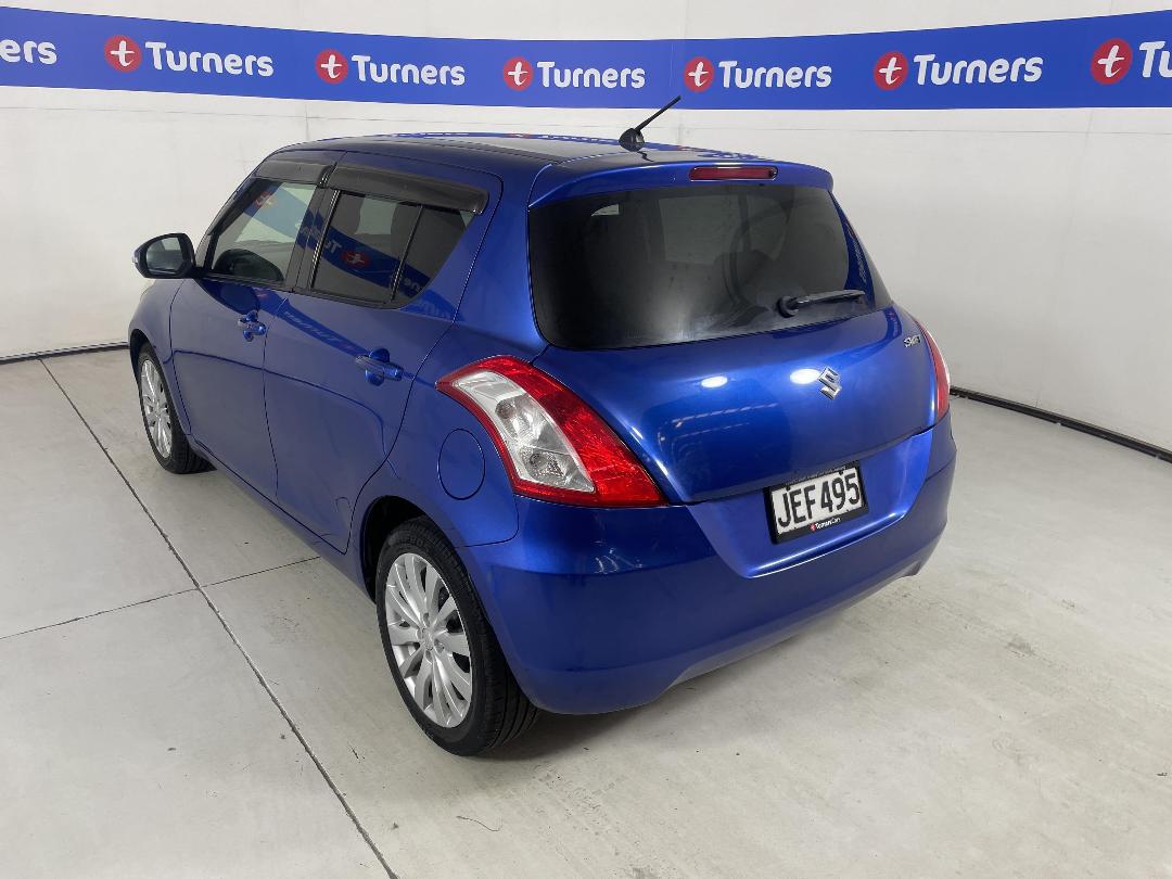 Photo '5' of Suzuki Swift