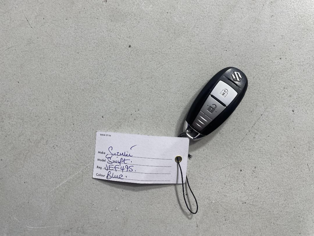 Photo '22' of Suzuki Swift