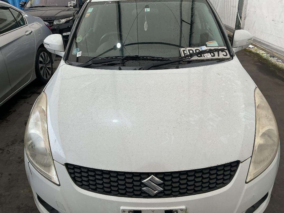 Photo '2' of Suzuki Swift Photo '2' of Suzuki Swift