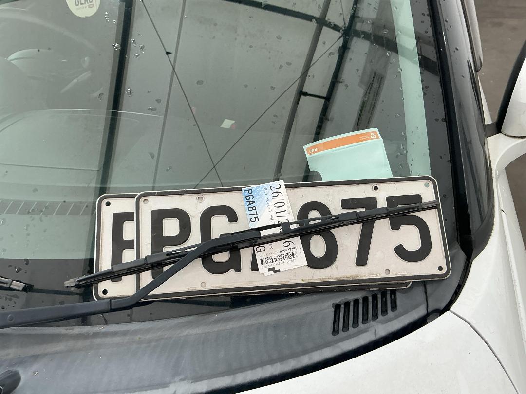 Photo '14' of Suzuki Swift Photo '14' of Suzuki Swift