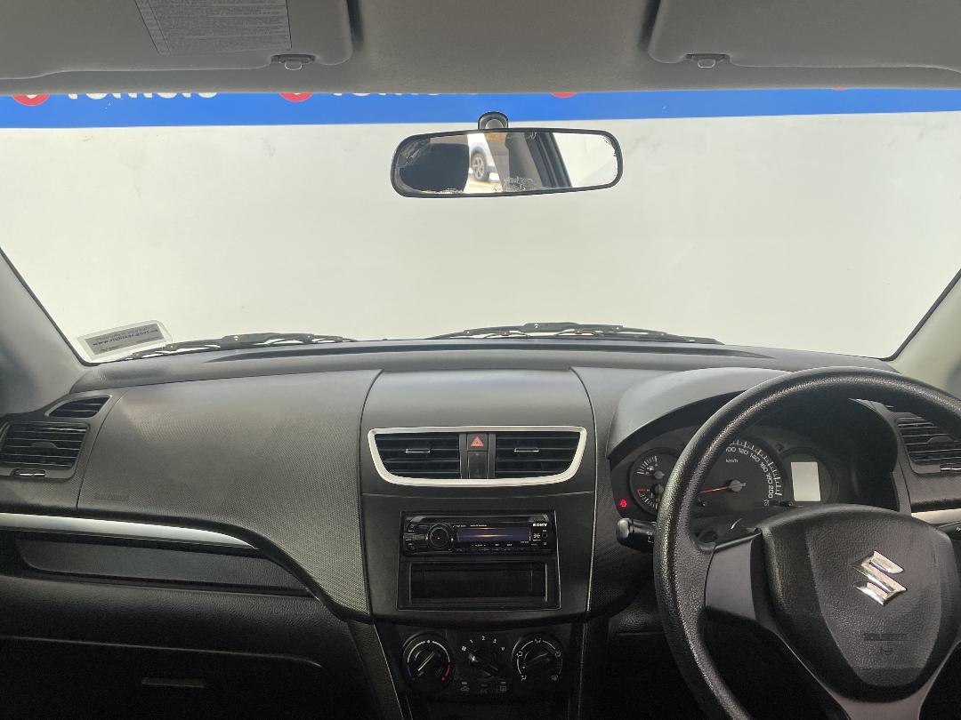 Photo '17' of Suzuki Swift Photo '17' of Suzuki Swift