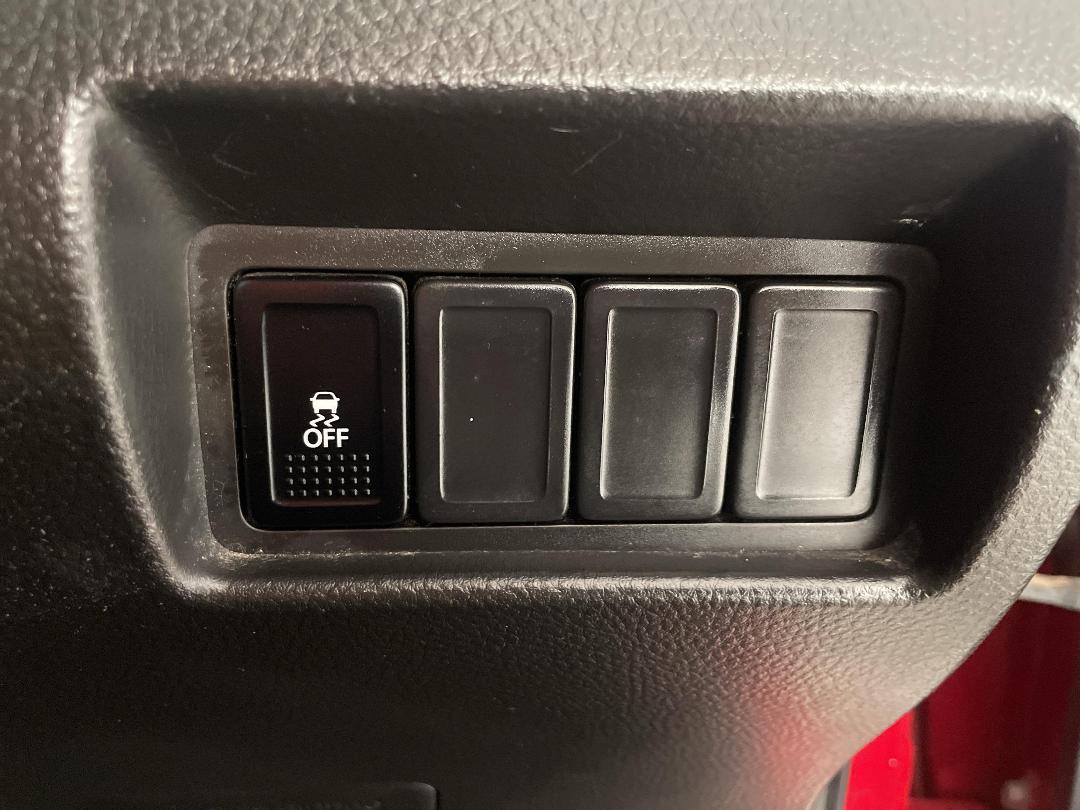 Photo '24' of Suzuki Swift Photo '24' of Suzuki Swift