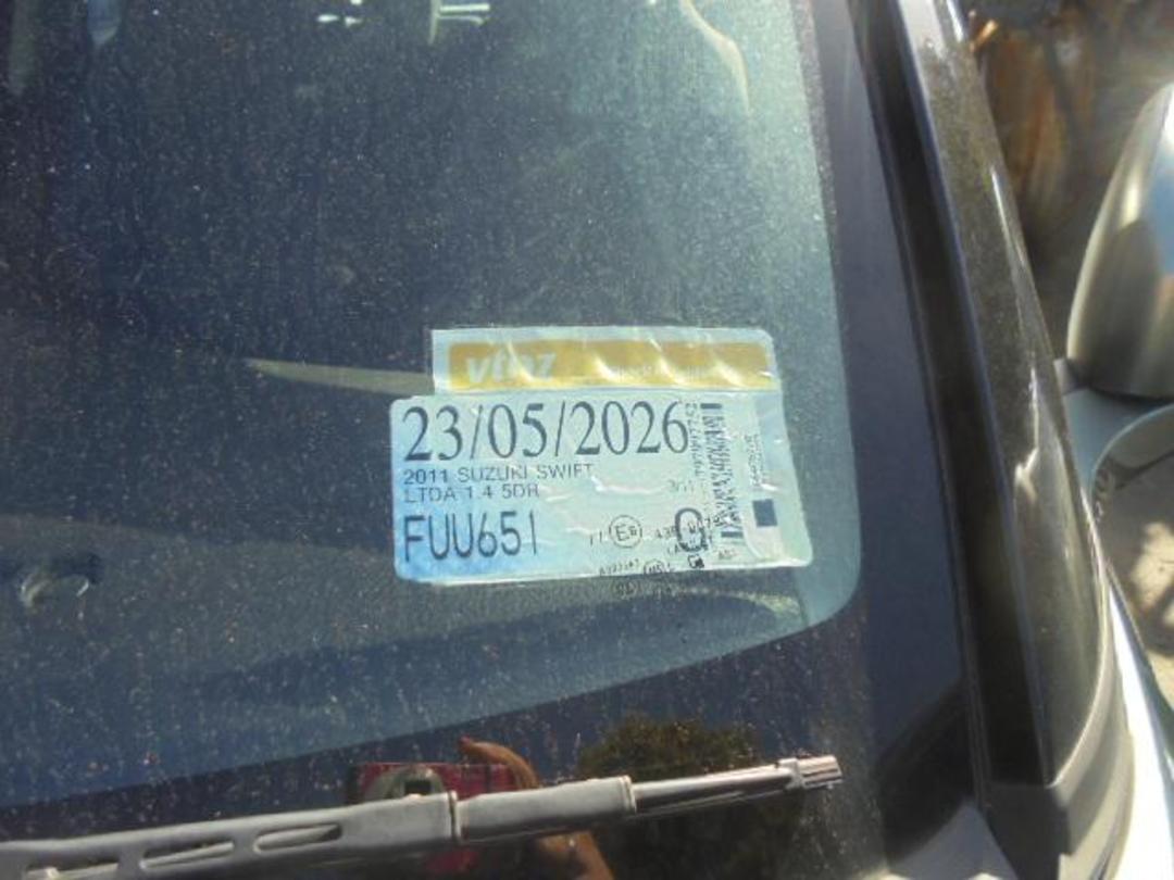 Photo '25' of Suzuki Swift Ltda