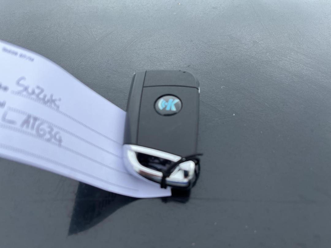 Photo '11' of Suzuki Swift