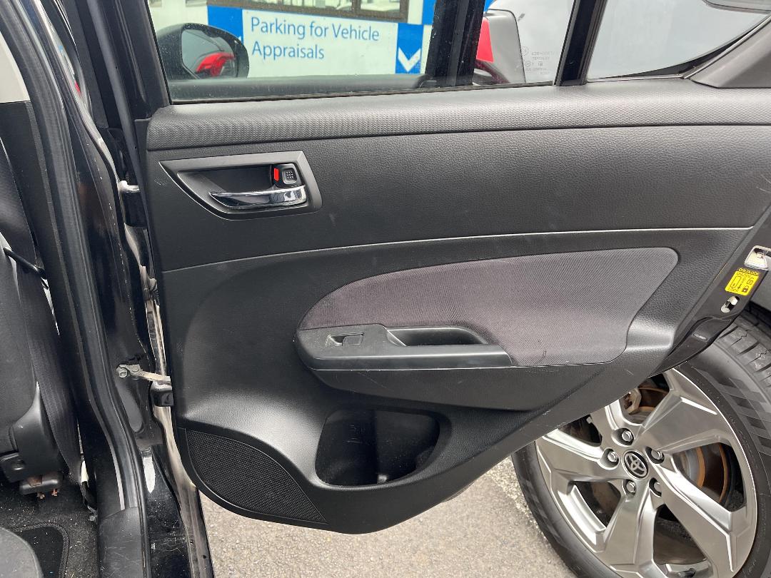 Photo '13' of Suzuki Swift