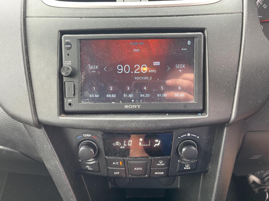 Photo '19' of Suzuki Swift