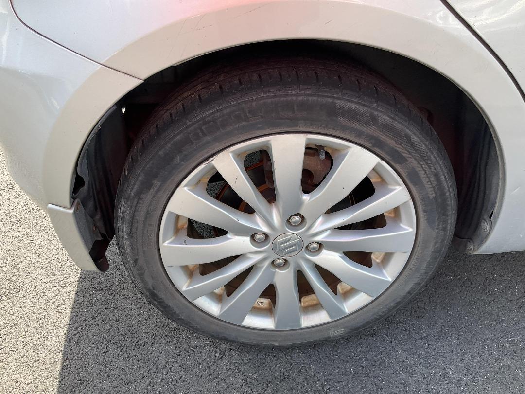 Photo '9' of Suzuki Swift